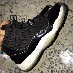 Space jams 11s size 7
